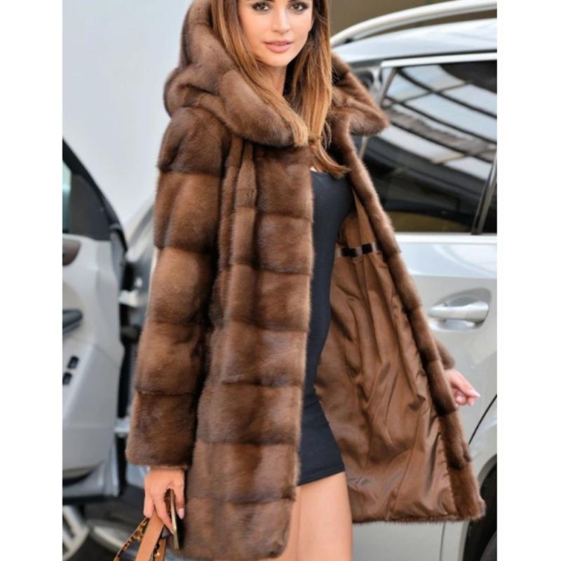 2024 New Women's Character Elegant Splicing Loose Commuting Medium-length Nightclub Mink Medium-length Black Belt Warm Luxury Imitation Mink Hair Coat
