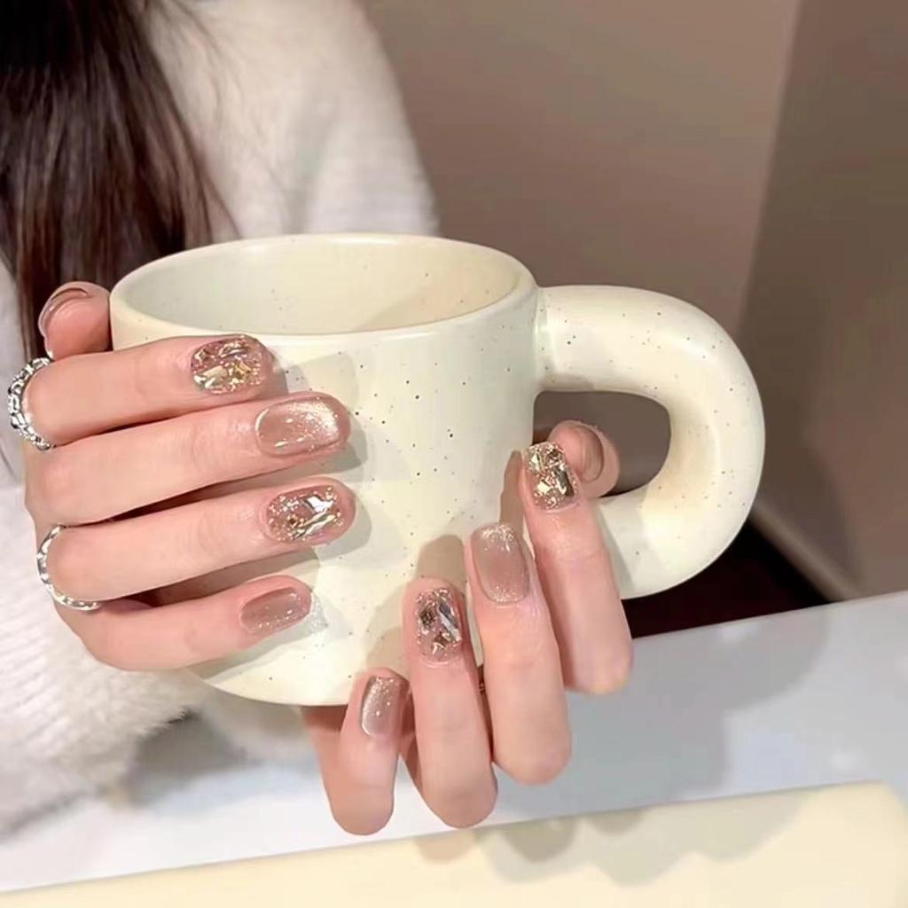 Pure Hand-made Phototherapy Nail Art Champagne Milk Coffee Wear Nail Finished Product Reused Nail Art Patch To Show Whiteness