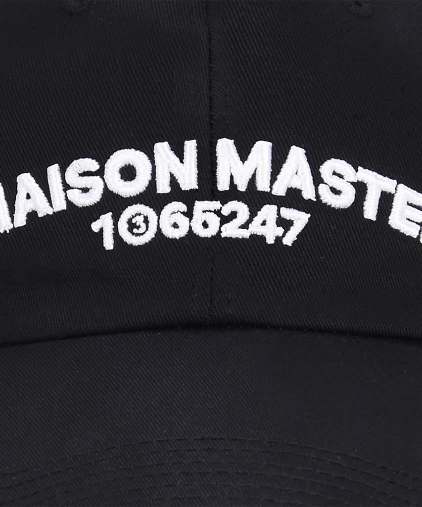 Кепка с изогнутым козырьком и логотипом MAISON MASTER