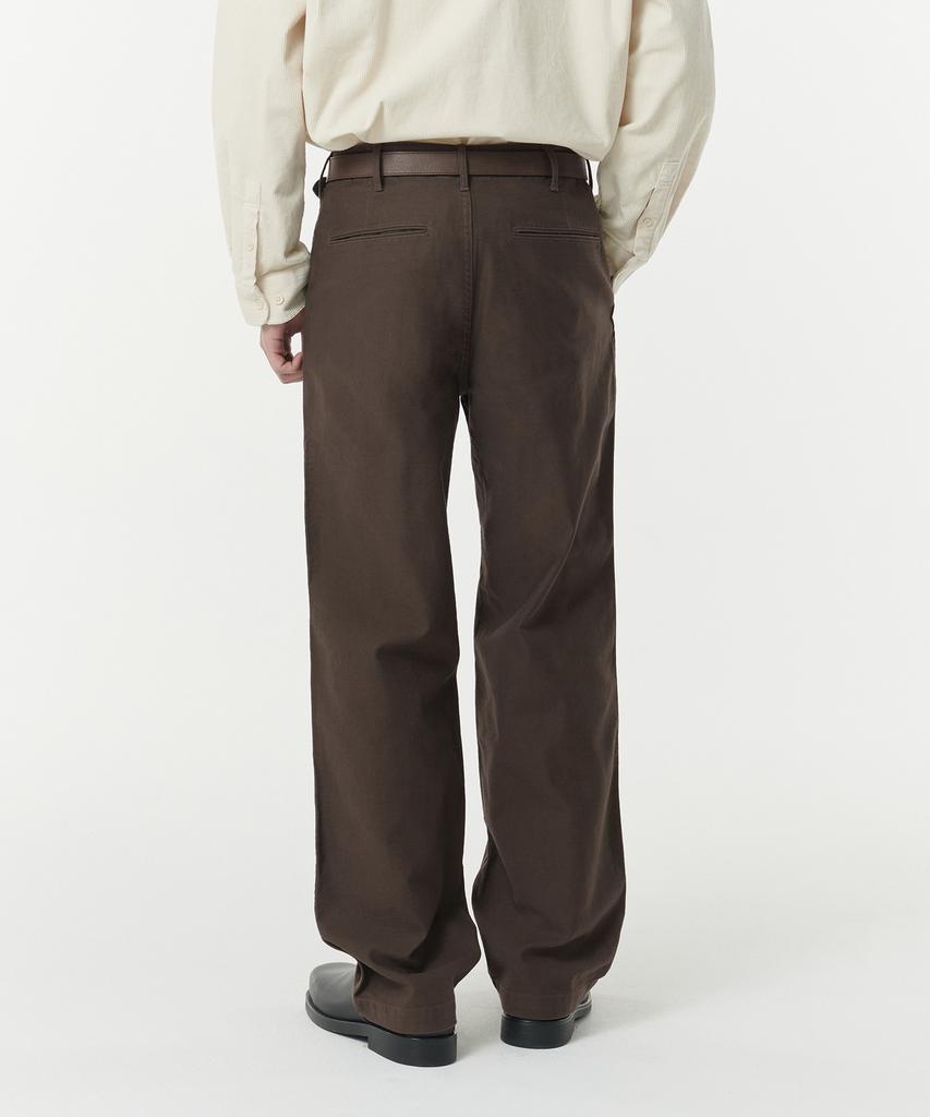 MUSINSA STANDARD Back Satin Officer Pants [Brown]