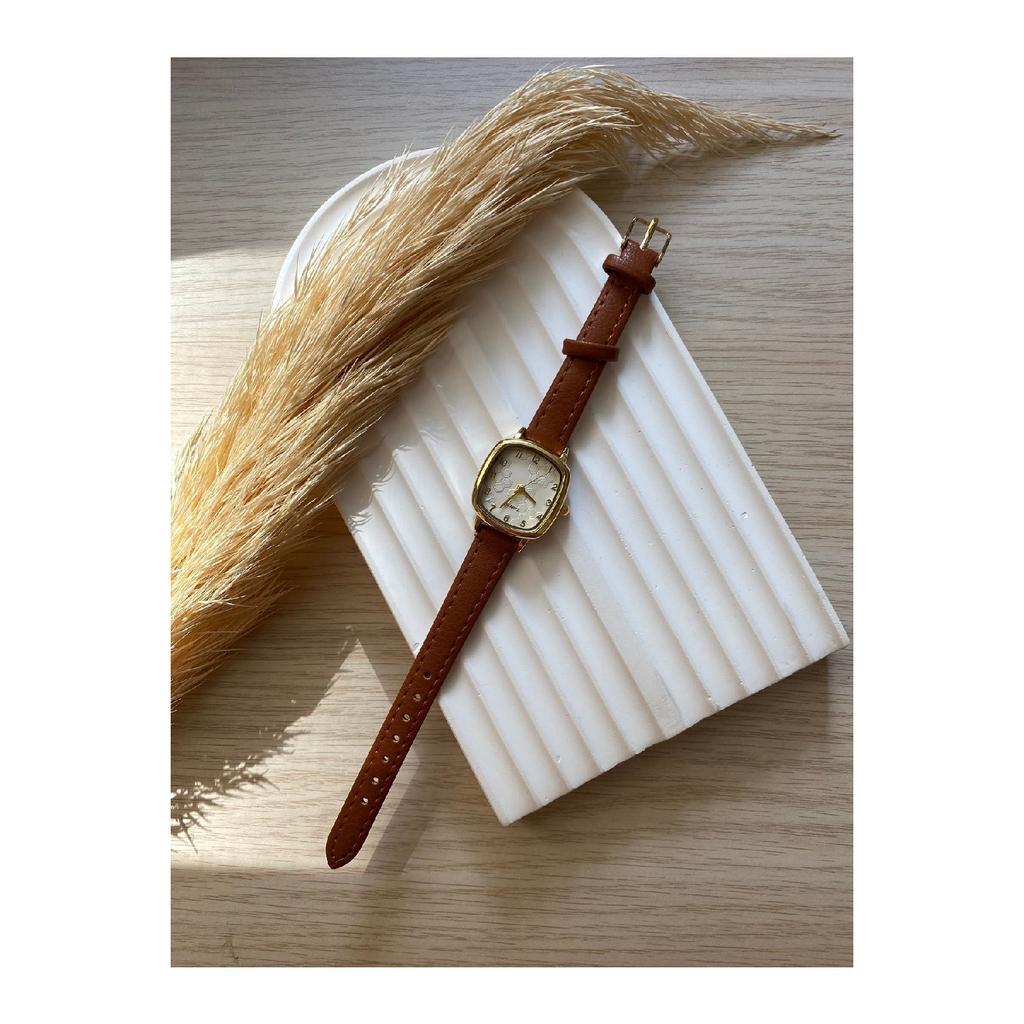 Винтажные женские наручные часы Bs Stilll с кварцевым кожаным ремешком в стиле ретро, ​​1 шт.