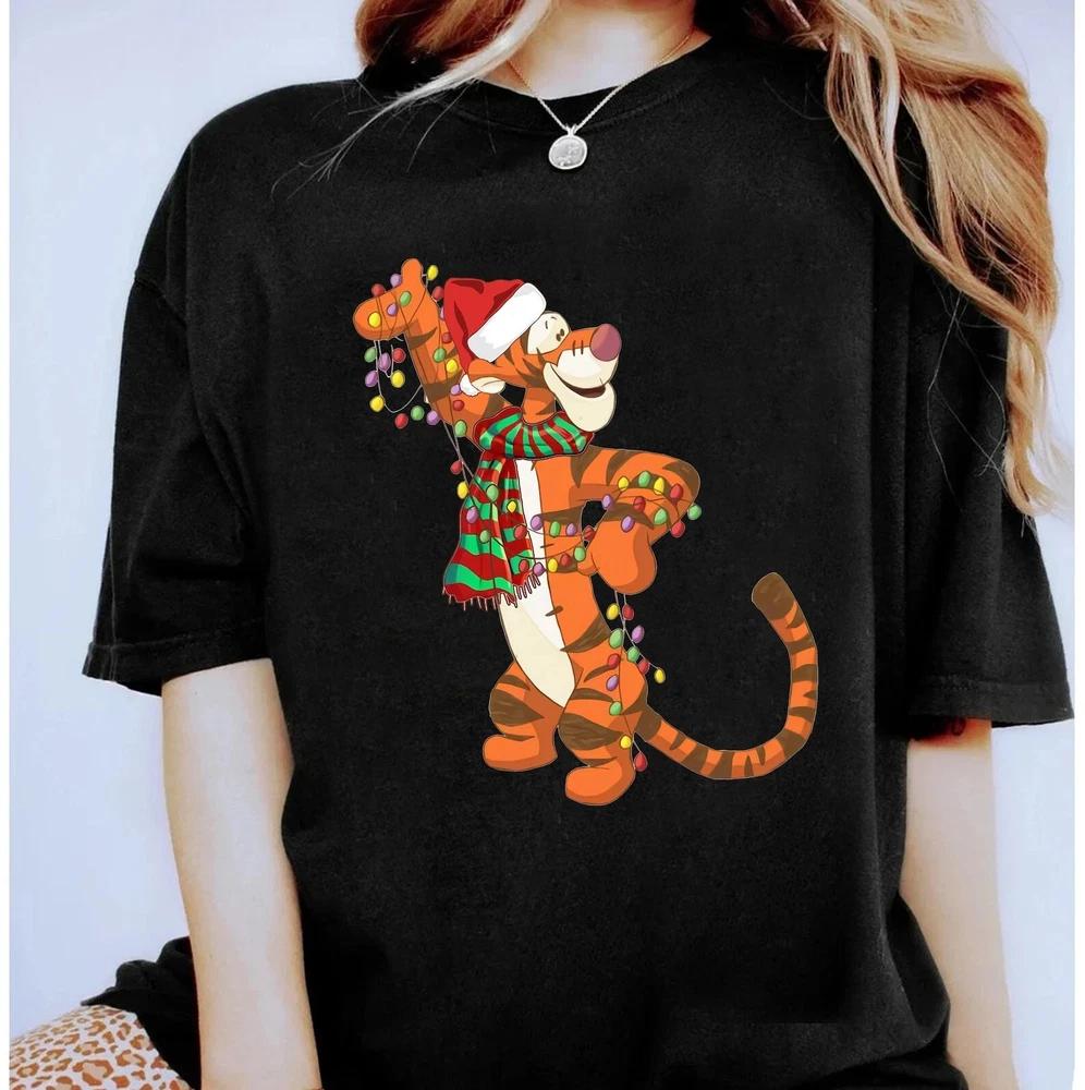 Winnie The Pooh Tigger Santa Hat Christmas Lights Happy Holiday Tshirt