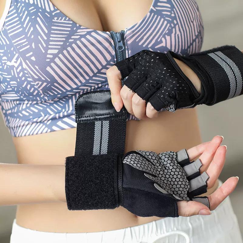 Fitness Gloves Men and Women Wristband Equipment Half Finger Training Room Exercise Yoga Wait Lifting Sports Breathable Non Slip Cocoon Thin