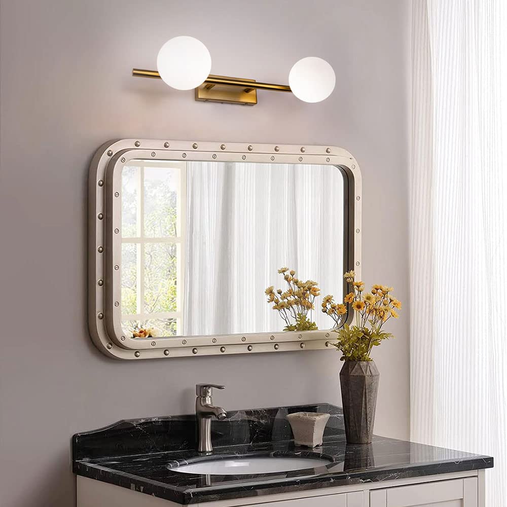 Stylish two-light wall light, brass and glass, for bathrooms and living rooms. G9 Gold, retro and modern, indirect lighting. WALL-LAMP-19-JP-A