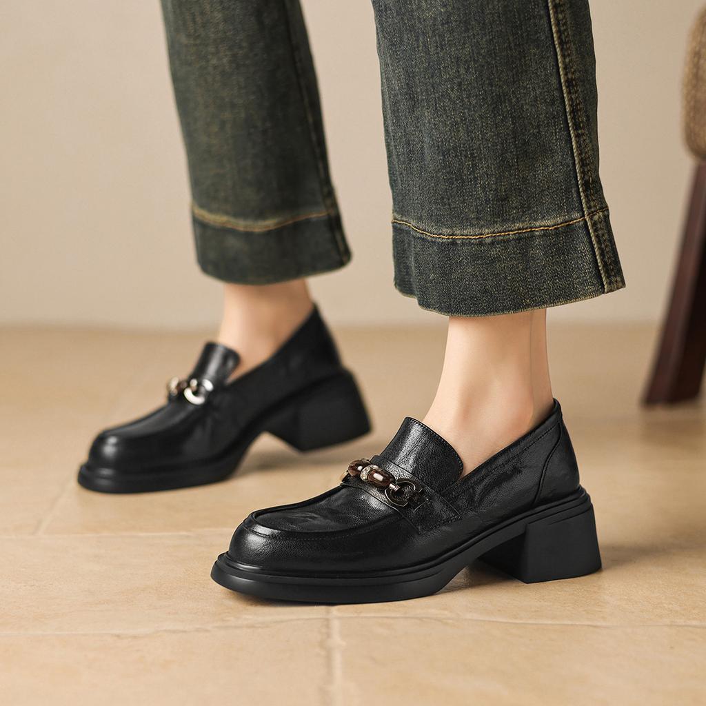 [Top layer sheepskin] Spring 2026 round toe thick soled loafers for women, fashionable and versatile, showing off thin and small leather shoes