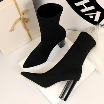 Женские осенне-зимние модные новые стильные женские сапоги в европейском и американском стиле, простые шерстяные короткие сапоги на высоком толстом каблуке и высоком каблуке
