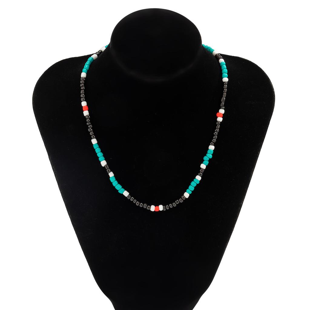 Jewelry Men's Versatile Design Color Necklace Fashion Simple Personality Stitching Beads Clavicle Chain.