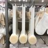 Японская щетка для ванны Muji: Высококачественная отшелушивающая мочалка для спины с длинной ручкой для удаления пятен