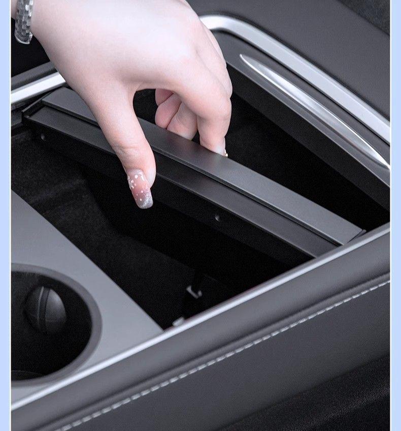 Tesla Model Y/3 Center Console Expansion Dock & Charging Hub Adapter