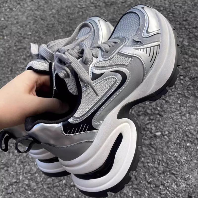 Серебряная платформа Dad Shoes женские те же летние дышащие увеличенные повседневные туфли короткие музыкальные кроссовки женские