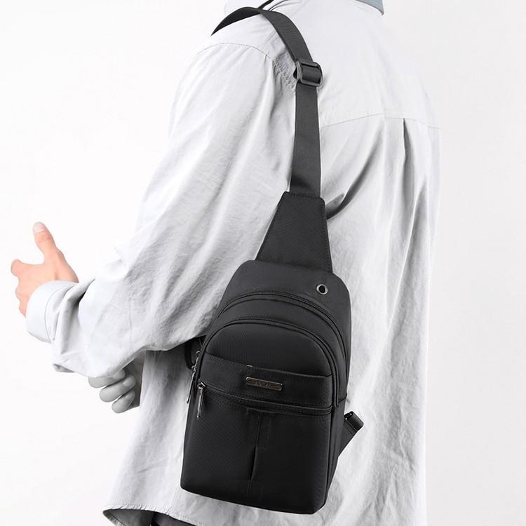 Men's Chest Bag Oxford Cloth Waterproof Multi-component Men's Travel Sports Chest Crossbody Bag Casual One-shoulder Backpack