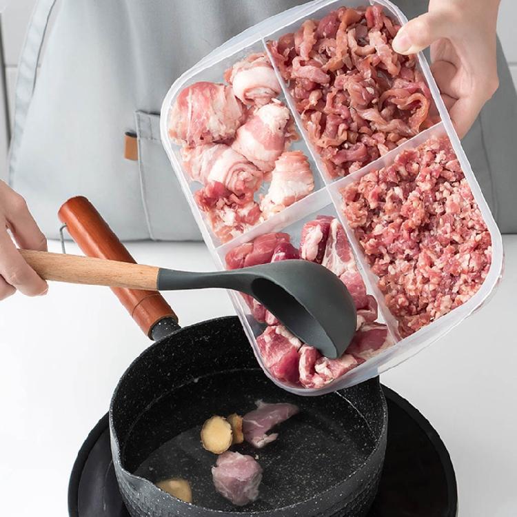 Контейнер для еды с 4 отделениями для хранения продуктов и специй с герметичной крышкой для сохранения свежести