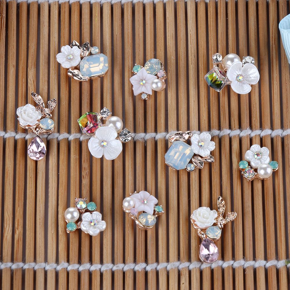 DIY Flatback Hairpin Accessories Pearl Buttons Flower Buckle Apparel Sewing Rhinestone Button