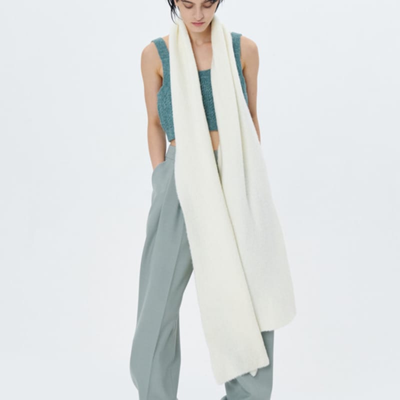 ШАРФ ИЗ ПЕТЕЛЬНОЙ ПРЯЖИ ИЗ ШЕРСТИ(Слоновая кость)