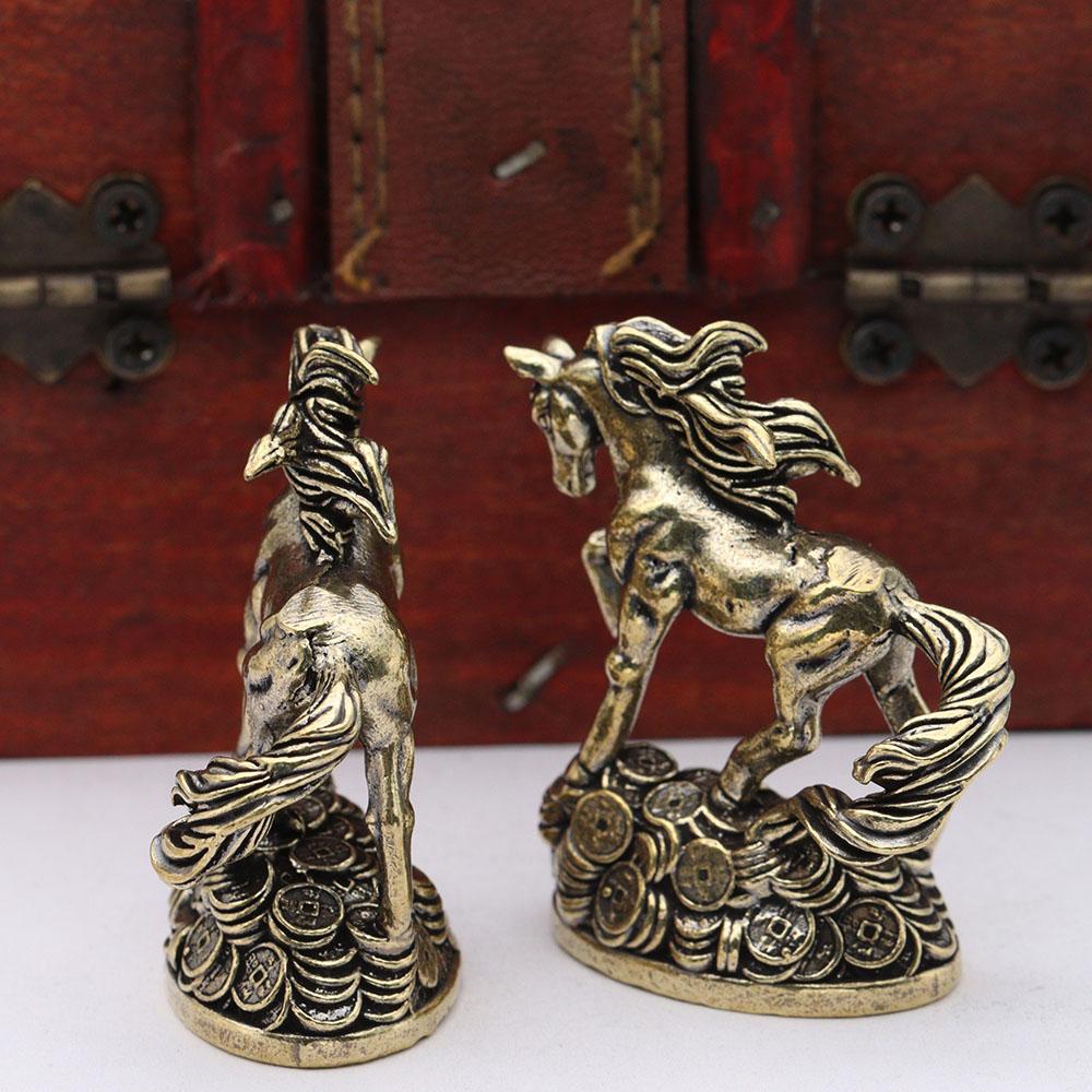 Винтажная латунная фигурка лошади, деньги, шагающая боевая лошадь, украшение, 2026 год по зодиакальному календарю, лошадь, украшение для дома, офиса, рабочего стола