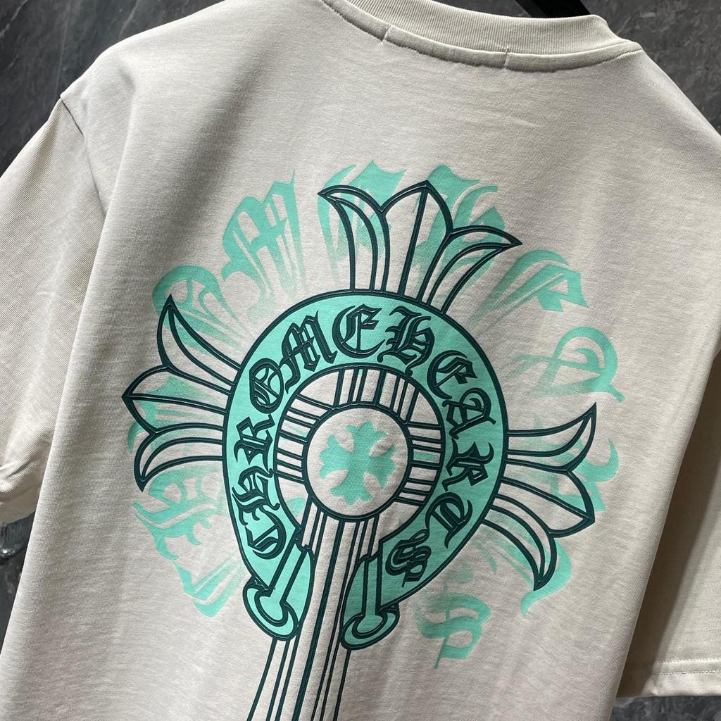 8737 CHROME HEARTS 2025 Летняя новая высококачественная хлопковая футболка с круглым вырезом, свободная, большого размера, для мужчин и женщин, футболка для пары