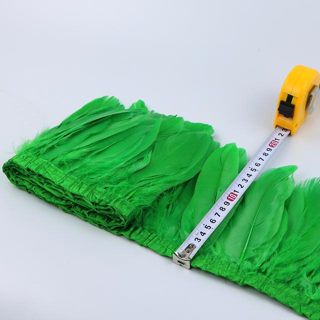 1 Метр Окрашенная Отделка из Гусиного Пера Золотого Цвета для DIY Поделок Вечернее Свадебное Платье Карнавальная Лента Декор для Одежды Плюмаж Аксессуары 15-20см