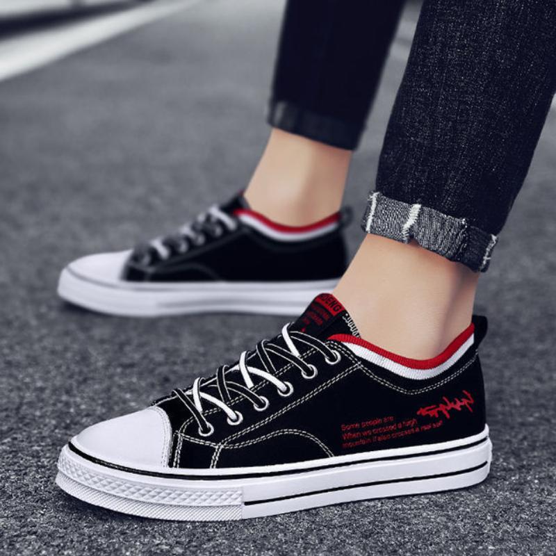 Модные мужские парусиновые туфли, летние тонкие дышащие парусиновые туфли для мужчин, модные шнурованные туфли на толстой подошве для ходьбы, осенняя новая студенческая обувь