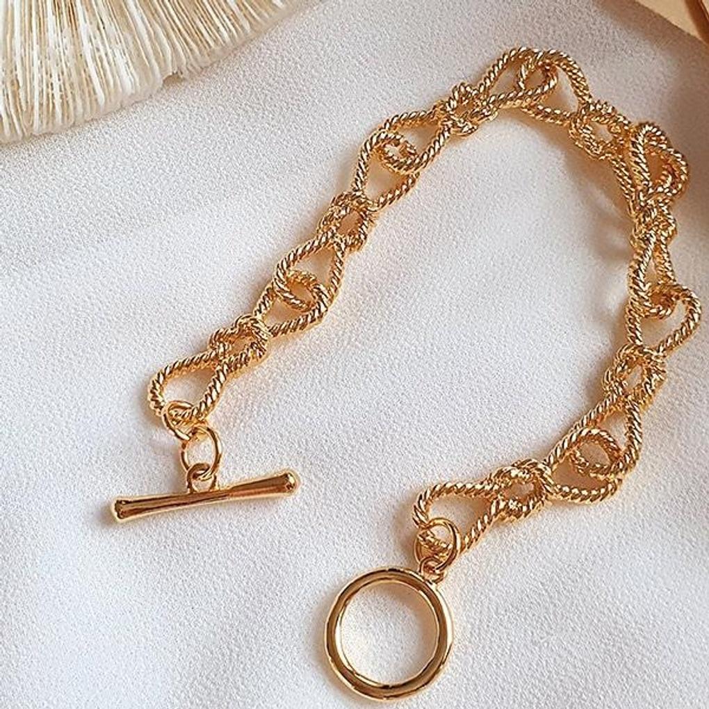 Women's Rope Knot Single Bracelet (Unique Style)