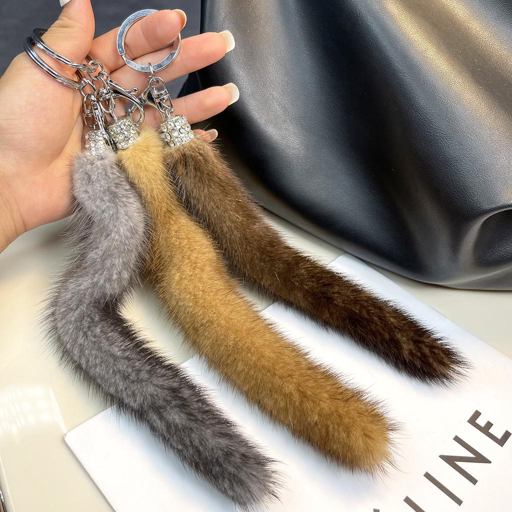 Классический Брелок Хвост Норки Натуральный Мех Женская Сумка Подвеска Мелочи Ключи от Машины Металлические Кольца Украшения Ювелирные Изделия Высококачественный Подарок на День Рождения