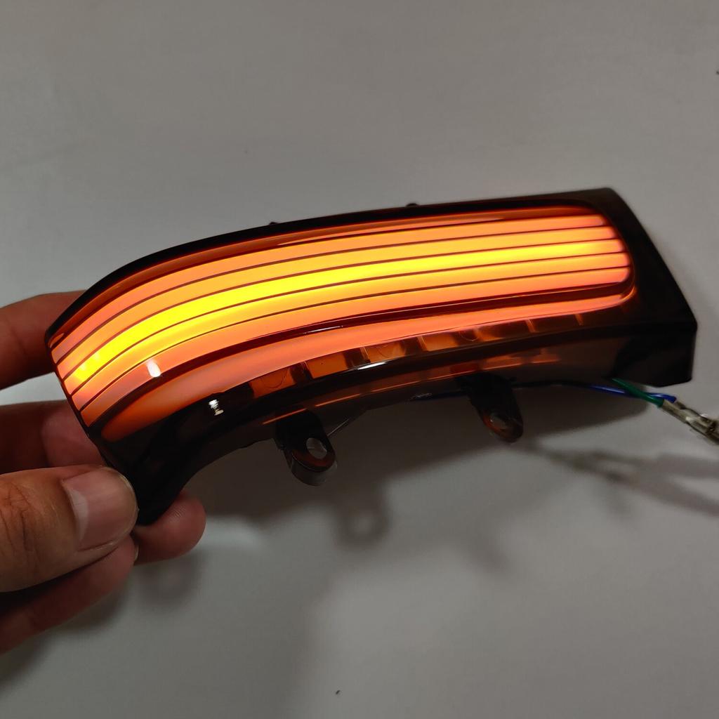 For Sienna Highlander RAV4 Previa Estima Alphard Vellfire Noah R70 XA30 4Runner Tacoma 2x LED Dynamic Turn Signal Indicator Lights