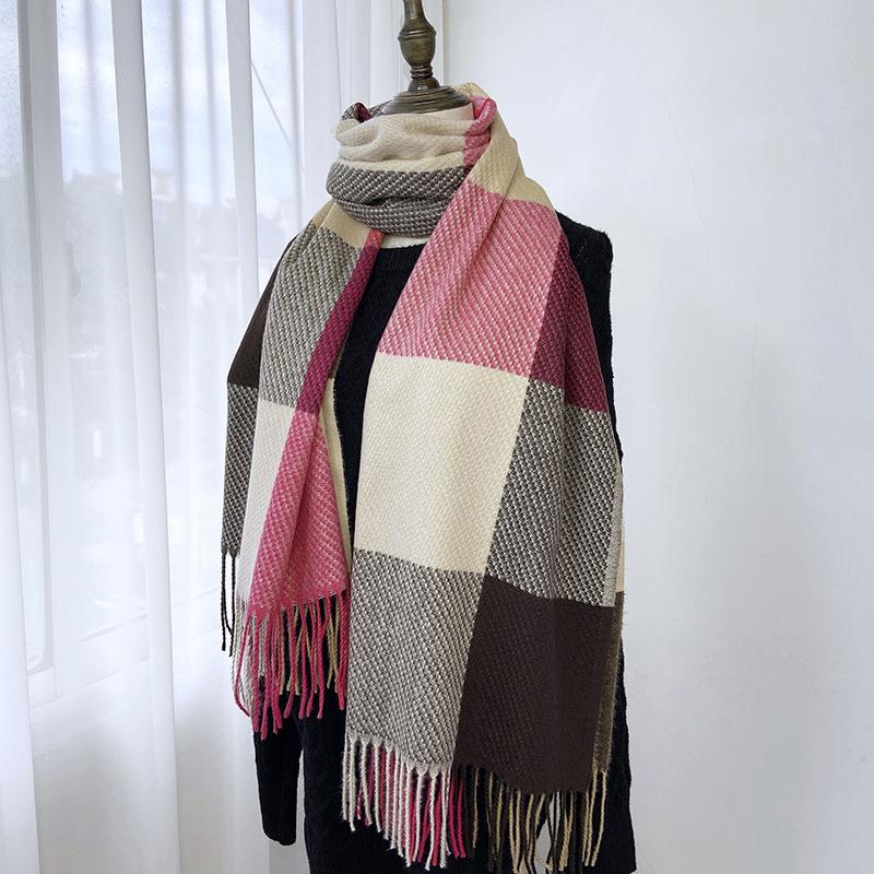 Women's Cashmere Scarf Green Plaid Vintage Winter Korean Thick Warm Long Tassel Shawl Neck Christmas Gift Fashion Accessories