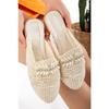 Женские соломенные тапочки с закрытой передней частью, вязаные кружевные стильные летние домашние пляжные праздничные тапочки с камнями