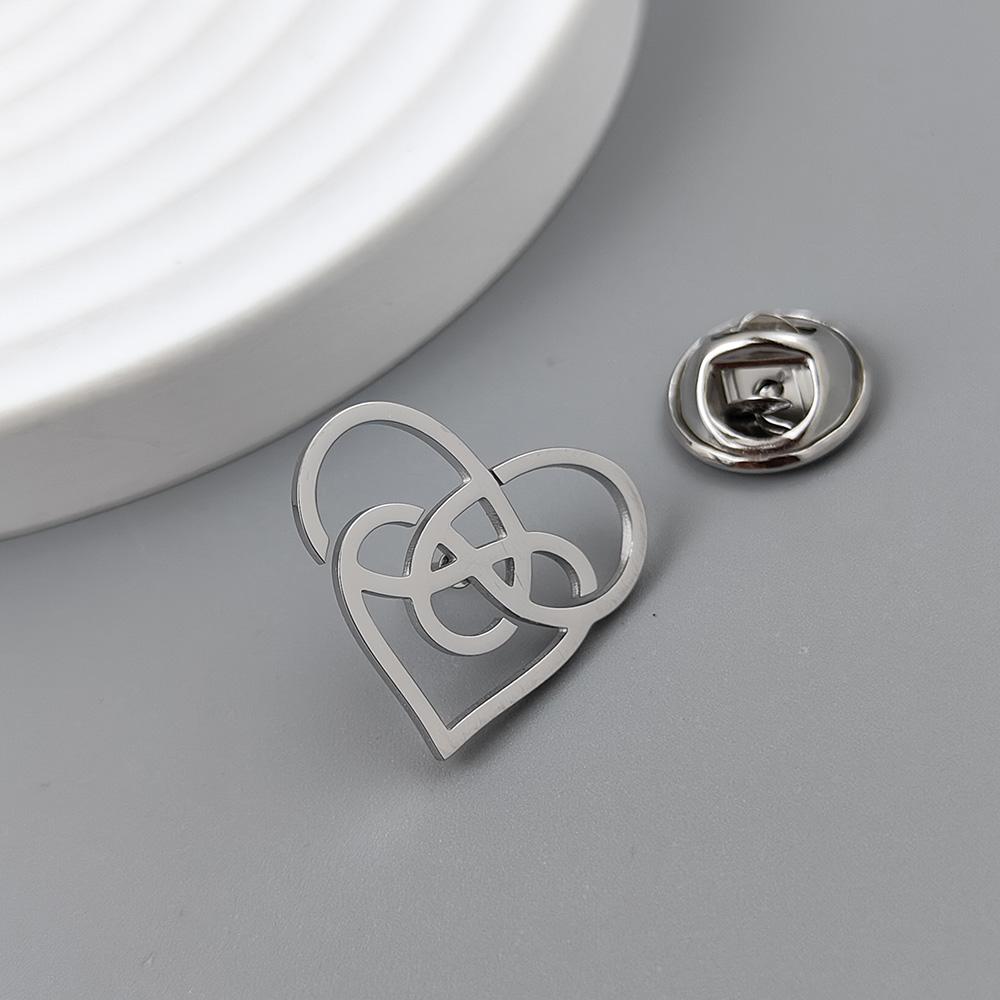 Heart Celtic knot gold-plated badge, suit lapel pin stainless steel black, women's anti-exposure buttons, men's brooch