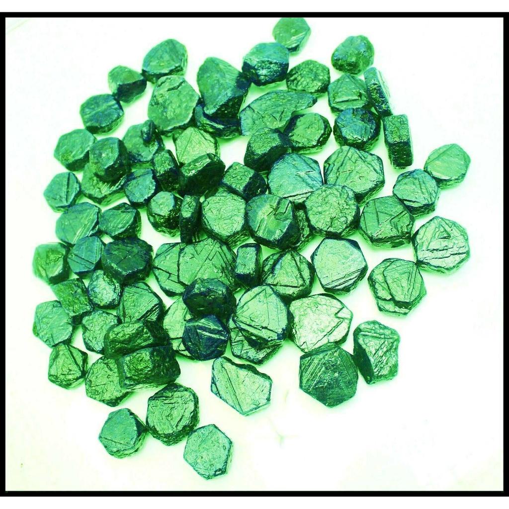 Lot Natural Green Emerald 250.1ct Uncut Rough Certified Loose Gemstones