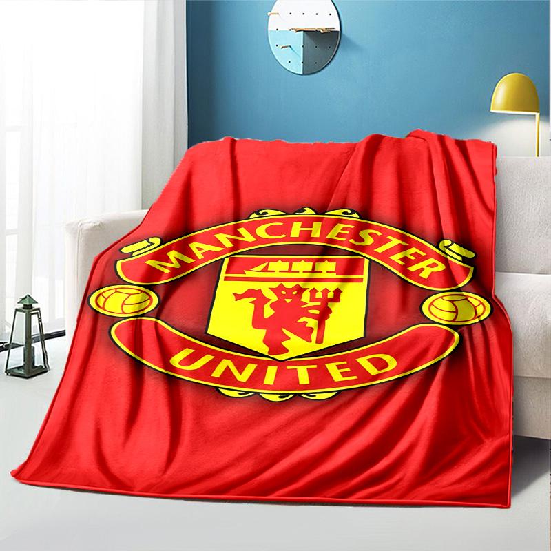 football team.C Pattern Blanket for Home Decoration, Bed, Sofa, Car Travel, Camping, Suitable for All Seasons, Birthday Christmas Gift