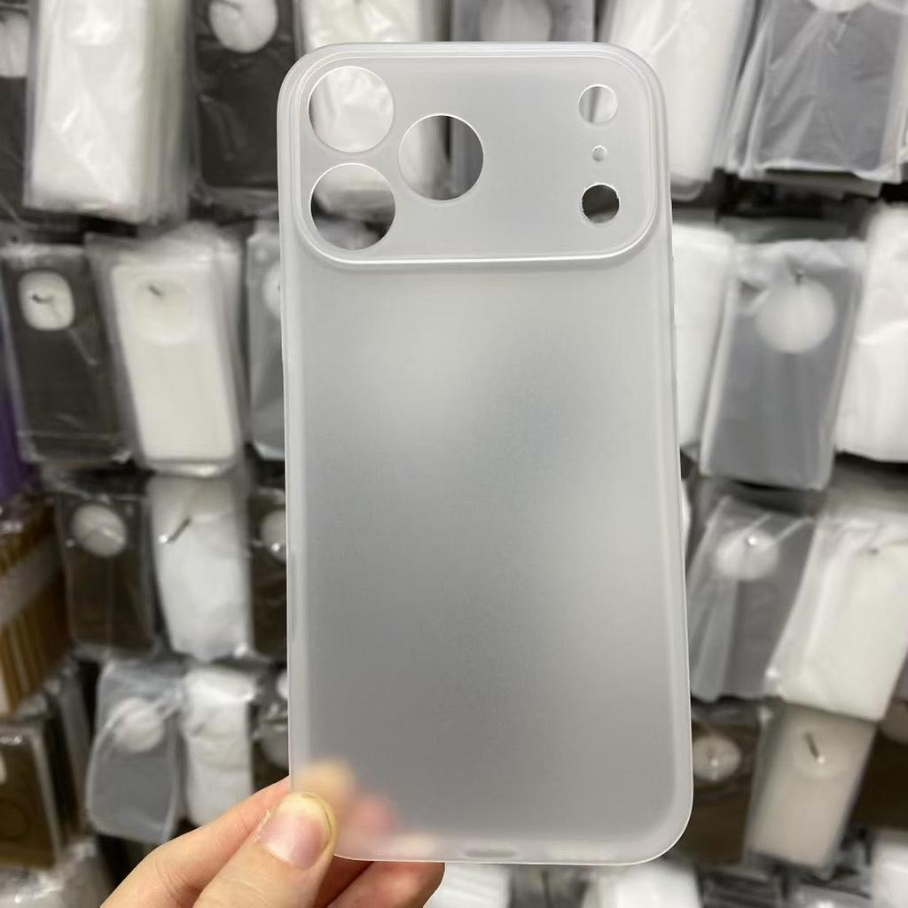 Ультратонкий матовый полупрозрачный чехол для iPhone 17 Pro Max