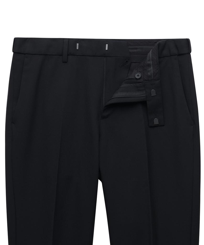 MUSINSA STANDARD Lightweight Skinny Hidden Elastic Waist Crop Slacks [Black]