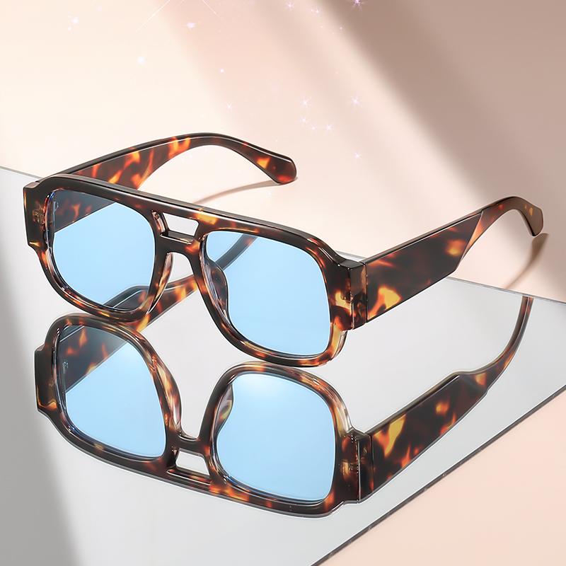 New Retro Double Beam Square Framed Sunglasses for Travel and Daily Wear