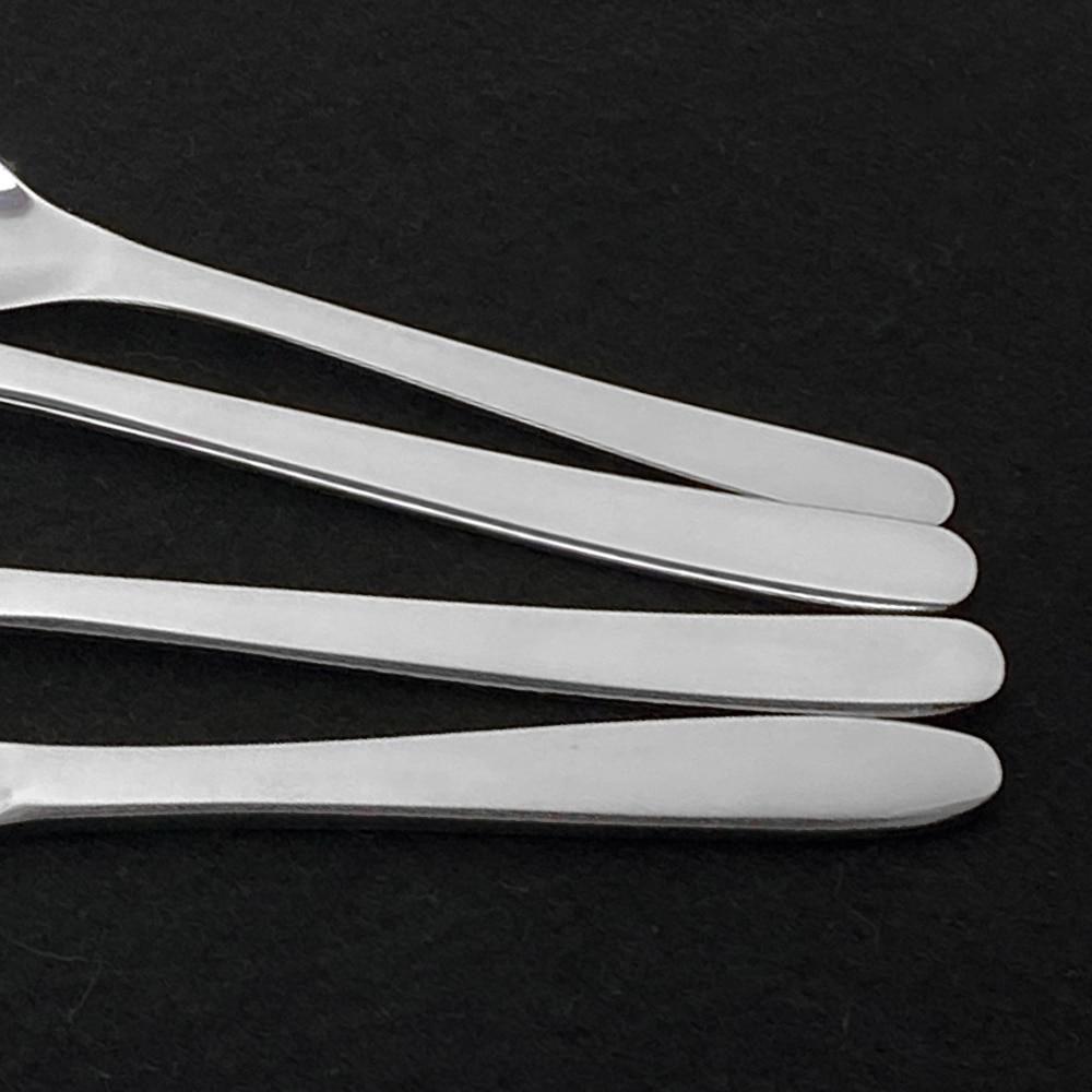 24Pcs Dinner Black Gold 304 Stainless Steel Dinnerware Set Knife Fork Coffee Spoon Kit Cutlery Set Kitchen Tableware Silverware Set