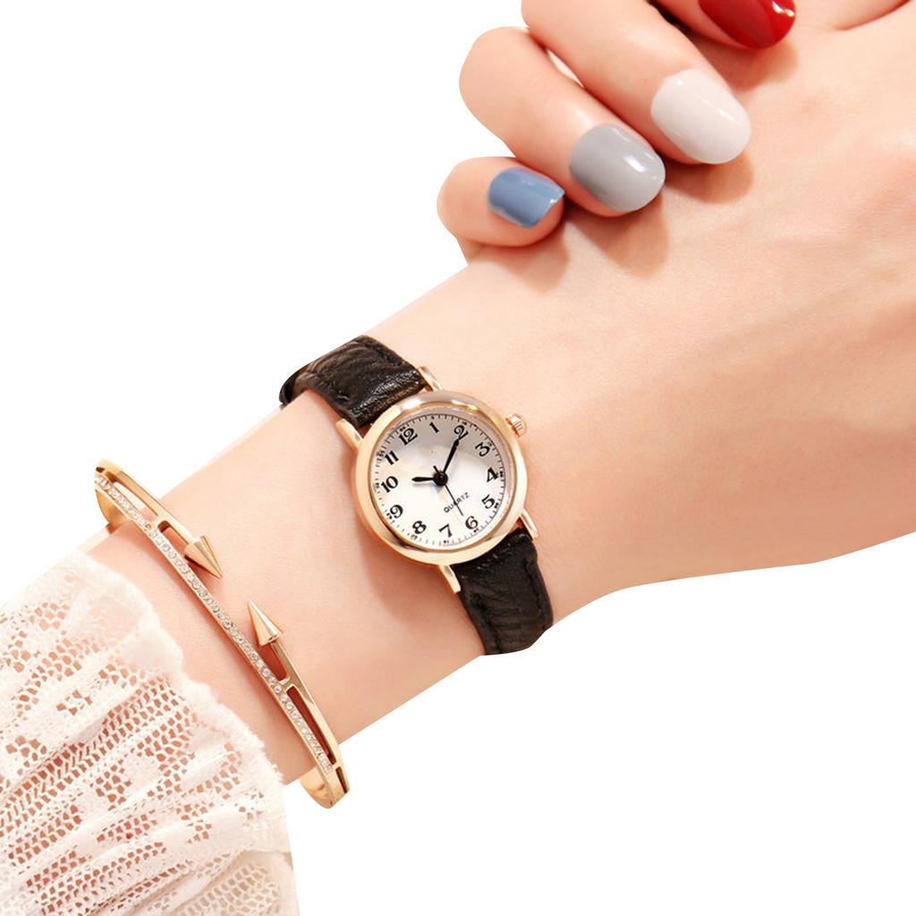 Fashion Minimalist Quartz Retro Watch With PU Leather Strap Round Dial Wrist Watch for Casual Daily Office for Women