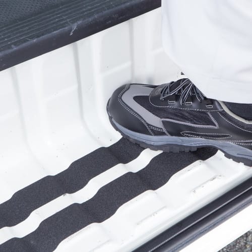 Amon Light Truck/Commercial Van Supplies Anti-Slip Tape Mineral Particle Type Width Approx. 50mm x Length 3m x Thickness 1mm 6232 Black