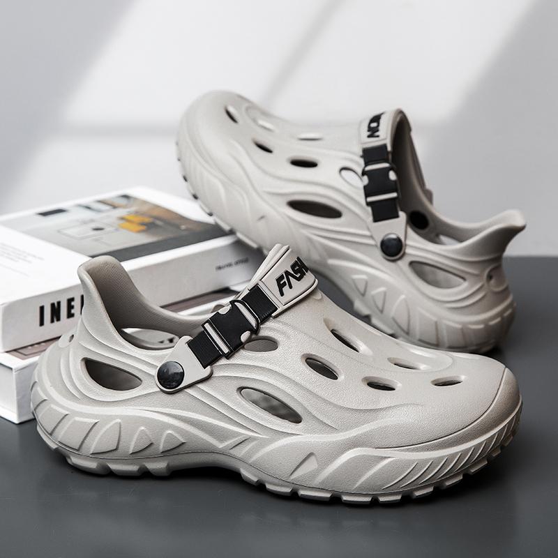 Новые мужские сандалии для отдыха на природе, спортивные тапочки, пляжные шлепанцы, дышащие сабо, мужская повседневная садовая обувь, нескользящие мужские сандалии для походов на природе