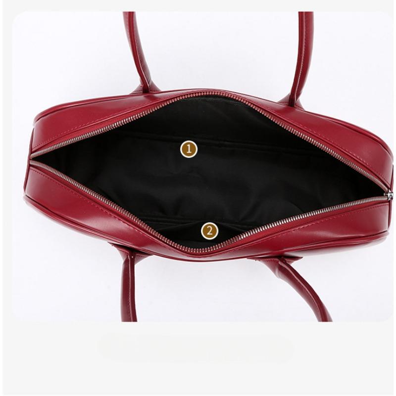 Сумка на плечо 2025 Новая сумка-багет высокого класса Модная простая текстурная сумка под мышкой Большая вместительная сумка для поездок на работу для женщин