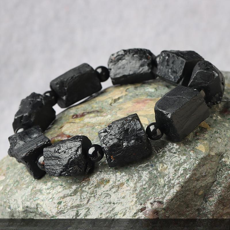 Браслет из натурального черного турмалина | Защита энергией необработанного кристалла | Щит от ЭМП-излучения | Заземляющий целебный камень | Украшение для балансировки чакр