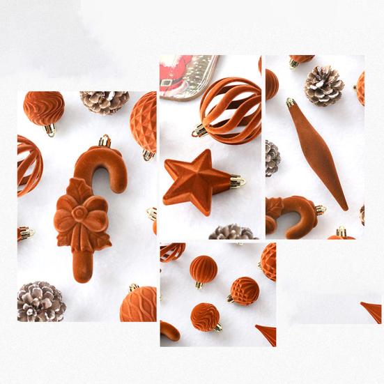 Набор из 28 бархатных елочных украшений: флокированные шары, звезда, елка