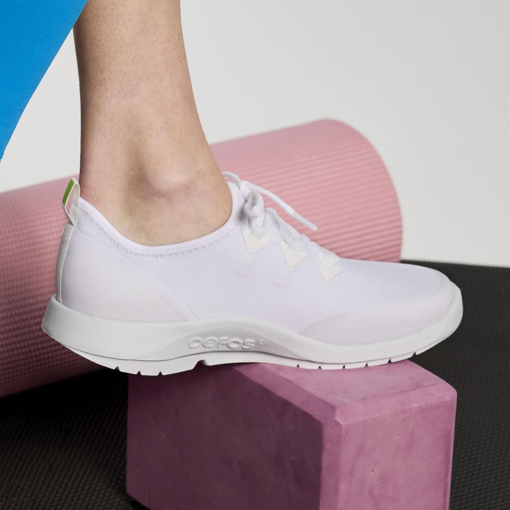 Спортивные сандалии OOmg Sport Lace см [Woofos] женские женские белые/черные 24.0