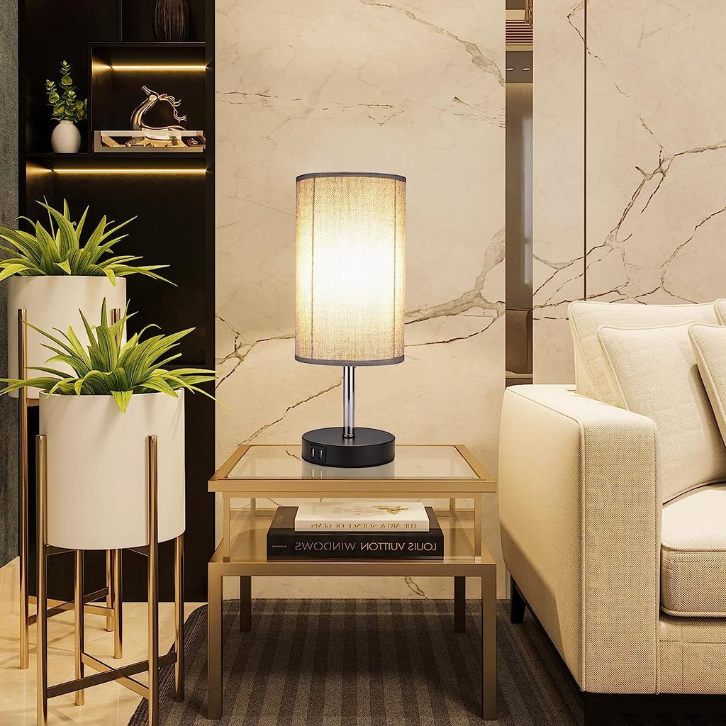 Прикроватная лампа, настольная лампа с USB-портом для зарядки, небольшая настольная лампа с 3 цветовыми режимами, настольная лампа для спальни с серым тканевым абажуром.