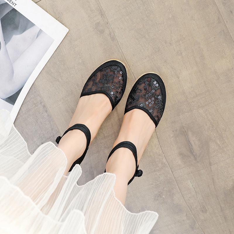 Универсальные женские летние босоножки на танкетке: Туфли на высоком каблуке с ремешком, закрытым носком, дышащей сеткой и шнуровкой с пряжкой.