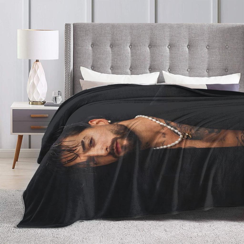 Maluma Rapper  Blanket Quality Soft  Throw Blanket Winter Girls Boys Couch Bed Funny Bedspread