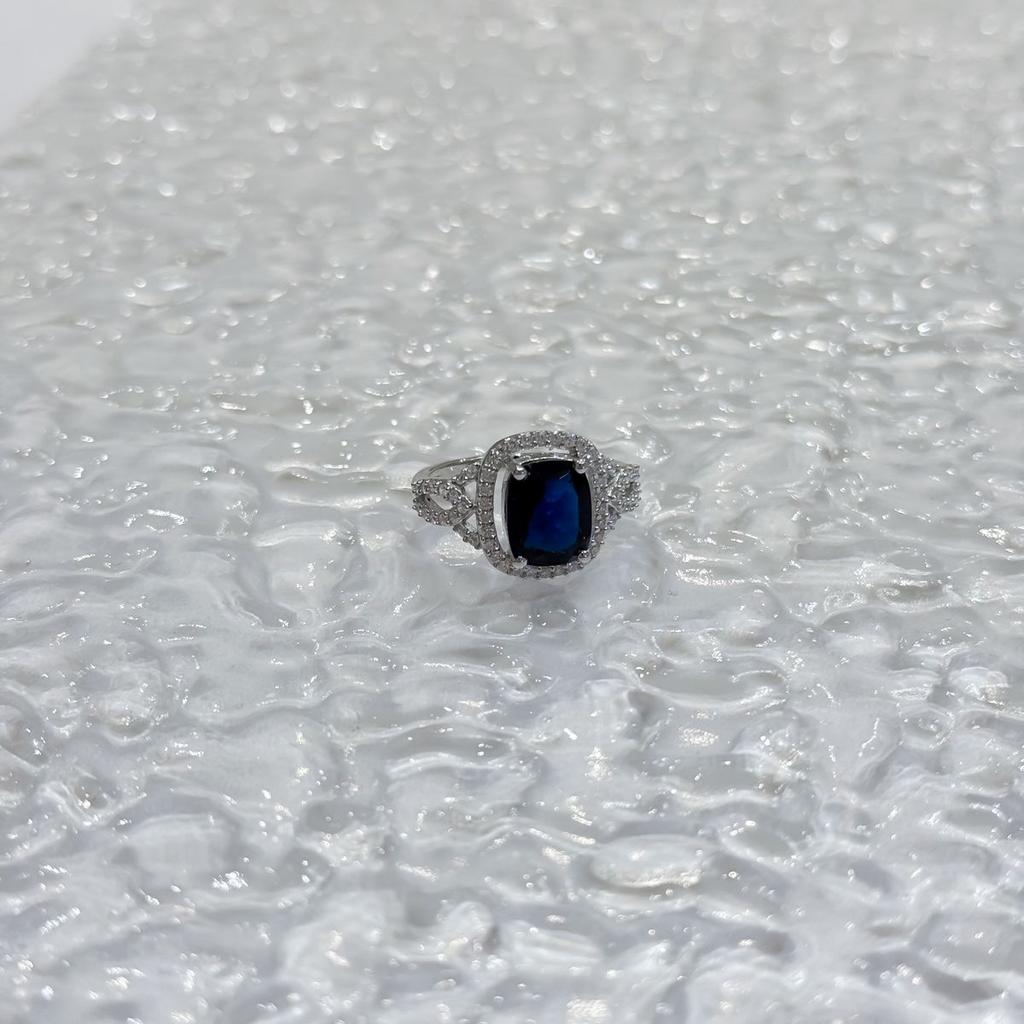Silver Ring with Sapphire Nano 3.533ct, Product Weight 3.89 G (2171270)