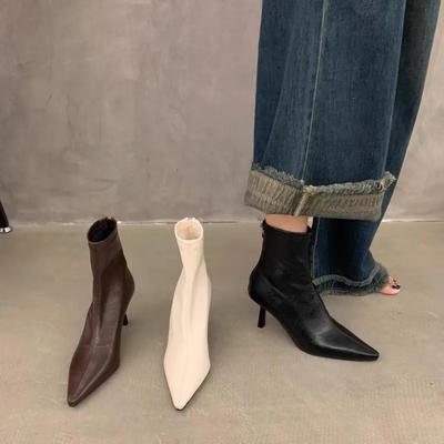 Ботильоны для отдыха, женская обувь, зимние туфли с острым носком, женские тонкие высокие каблуки, кожаные современные ботинки с металлическими украшениями