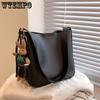 Large Capacity Bags Female Shoulder Bags Niche Design Ins Crossbody Bags Fashion Female Bags