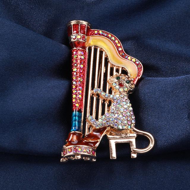 Female Fashion Crystal Cute Piano Cat Brooches For Women Luxury Gold Color Alloy Enamel Brooch Safety Pins