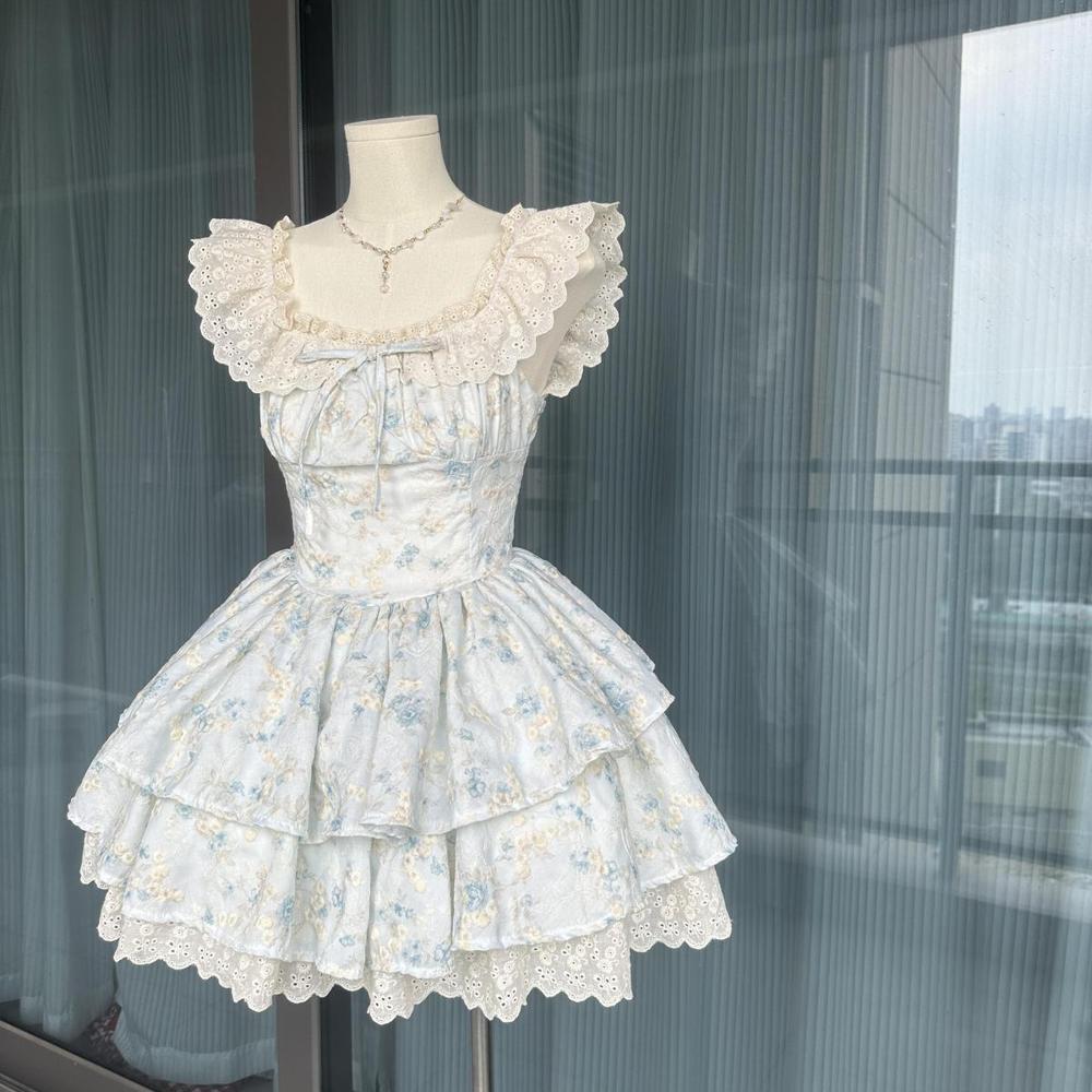 Девушка цветочное платье женское летнее молочное милое маленькое летящий рукав платье принцессы торт талия пышная юбка