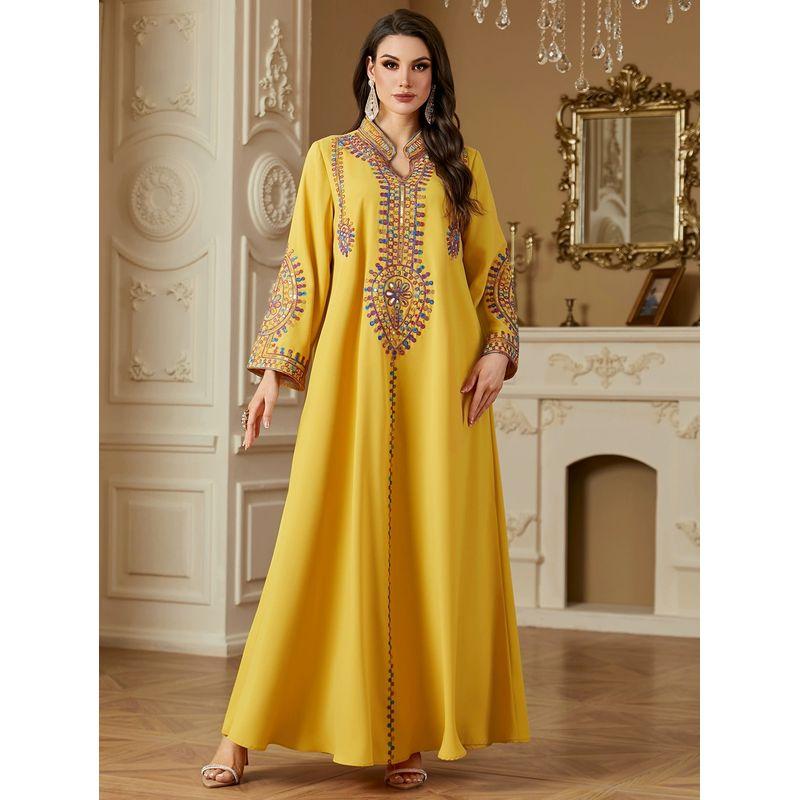 New Arrival Middle East Dubai Embroider Loose Robe Dress Embroidered Long Robe Dress